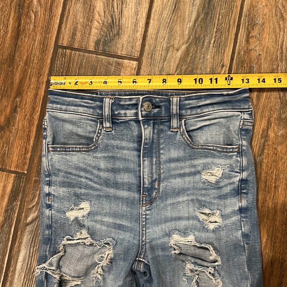 American Eagle next level stretch distressed super high rise jeggings size 4 - Picture 4 of 5